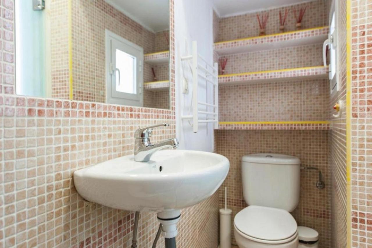 Guernica III Apartment Мадрид Екстериор снимка