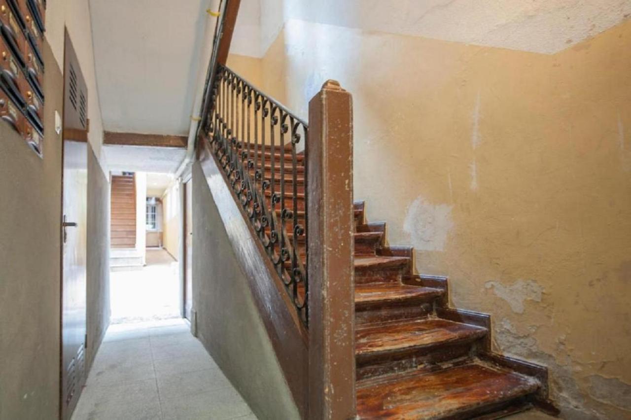 Guernica III Apartment Мадрид Екстериор снимка